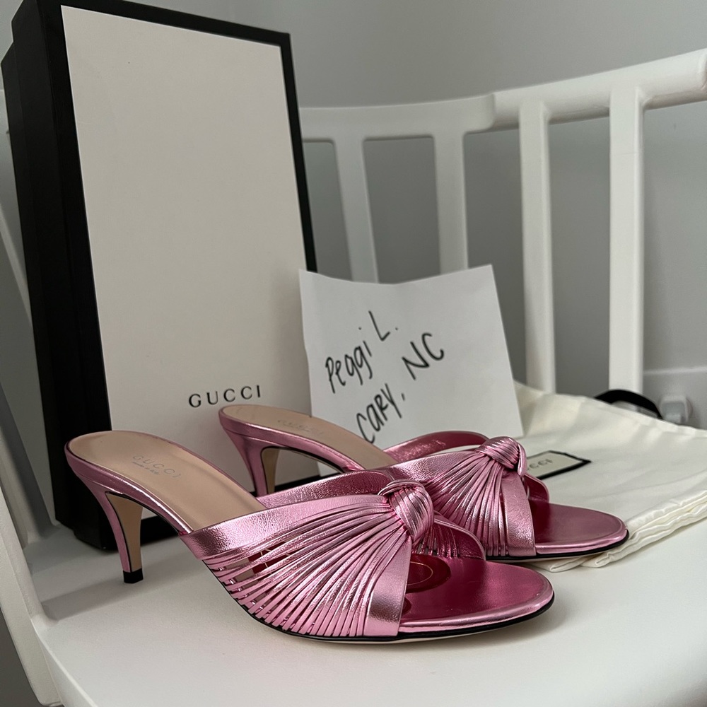 Gucci sandals 37.5